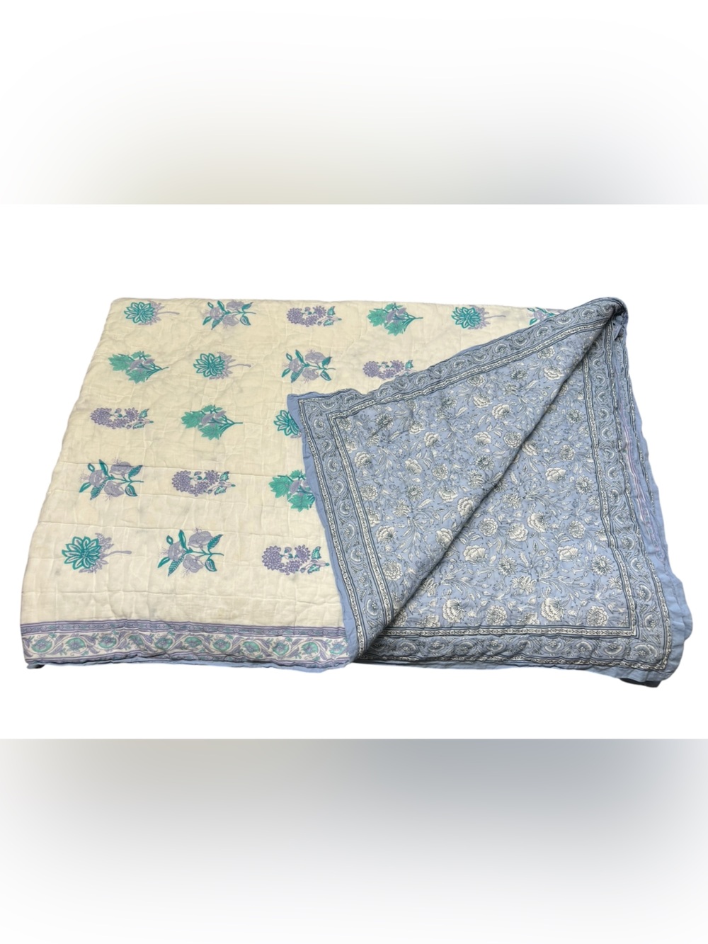 Roller Rabbit blue teal and white floral reversible twin XL quilt comforter